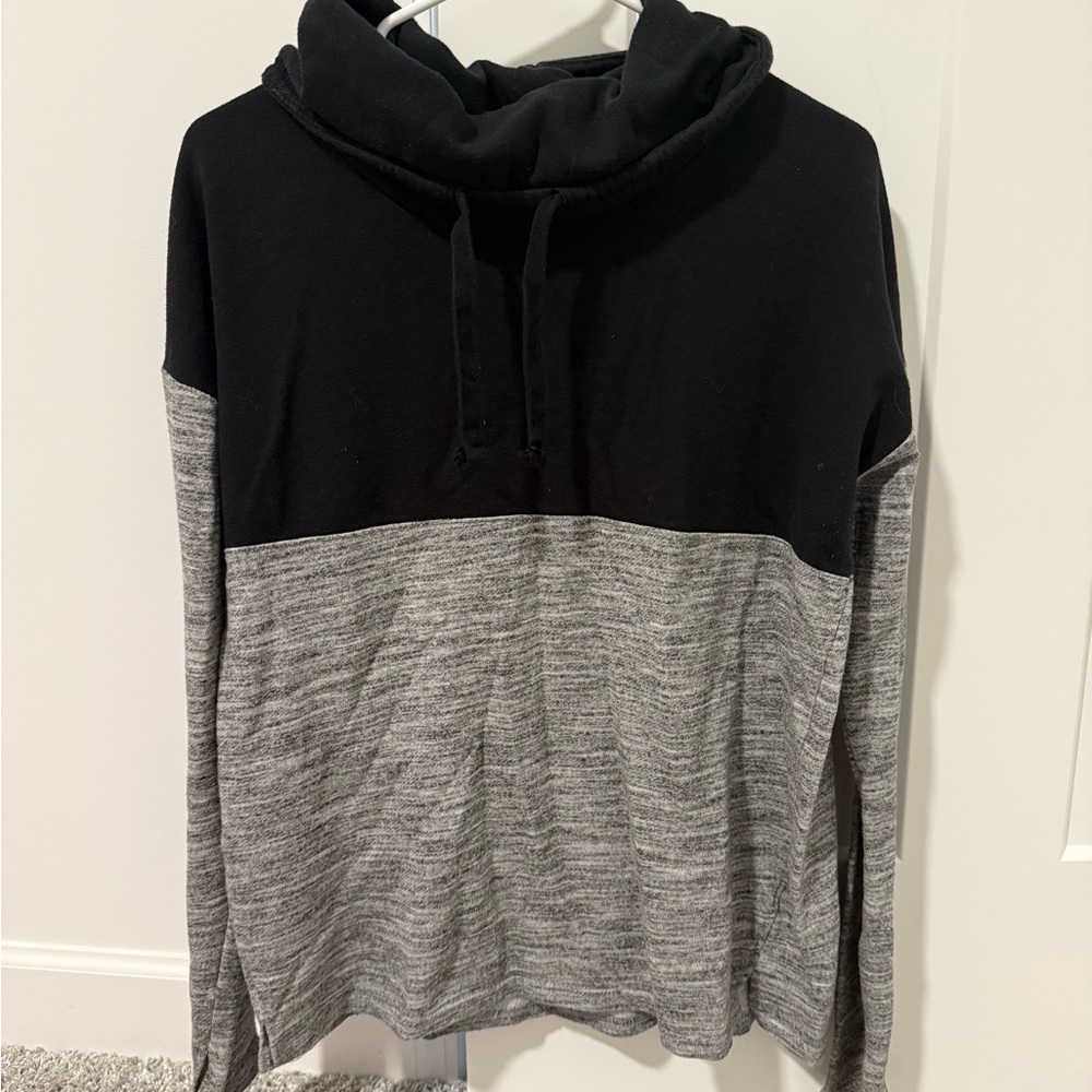 Black and Gray Women’s Sweater